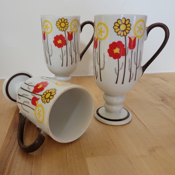 New Trends inc Japan Flower Cup Set of 3 Cups - Picture 2 of 7